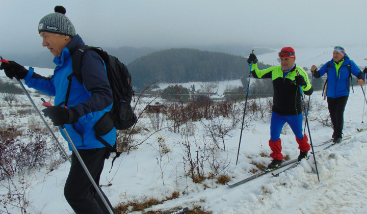 TURISTICKÝ POCHOD  - 80. VÝROČIE OSLOBODENIA OBCÍ JARABINA A LITMANOVÁ