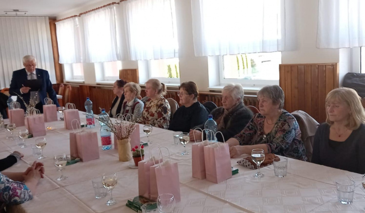 POSEDENIE ČLENOV ZÁKLADNEJ ORGANIZÁCIE SZPB V OBCI JARABINA PRI PRÍLEŽITOSTI SVIATKU MDŽ